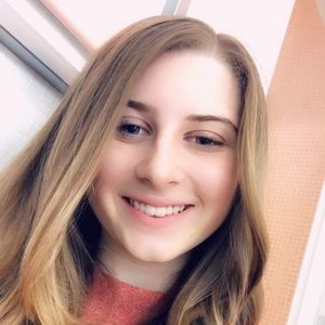 Meet your Posher, Lacey